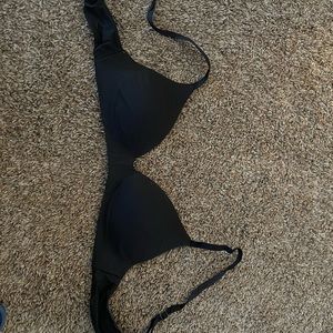 Victoria’s Secret T-Shirt Bra 34A